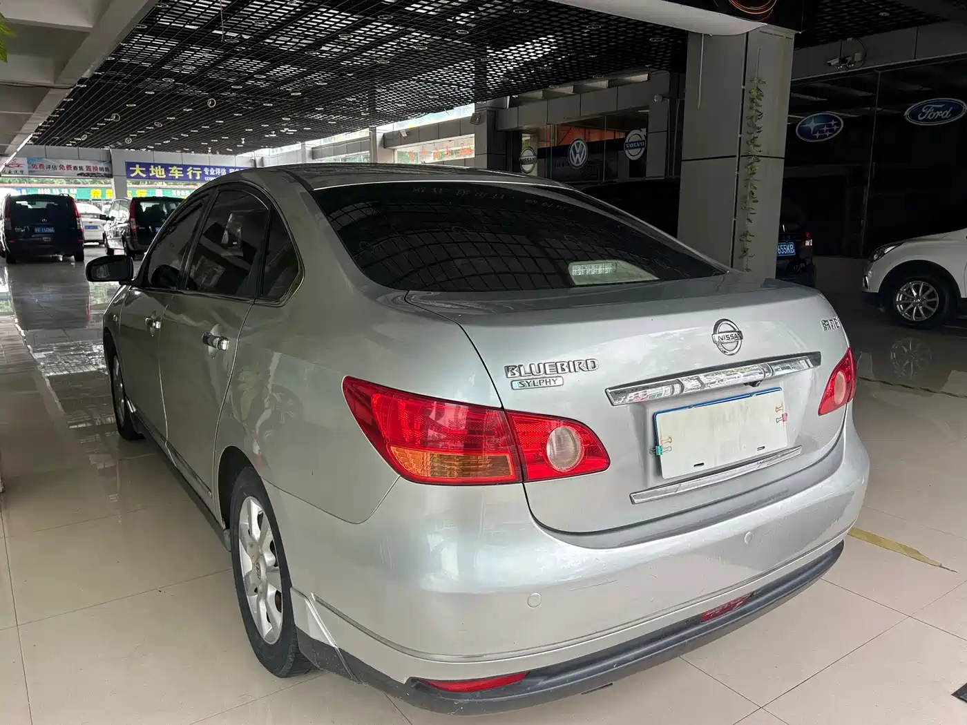 Фото 10 - Nissan Sylphy