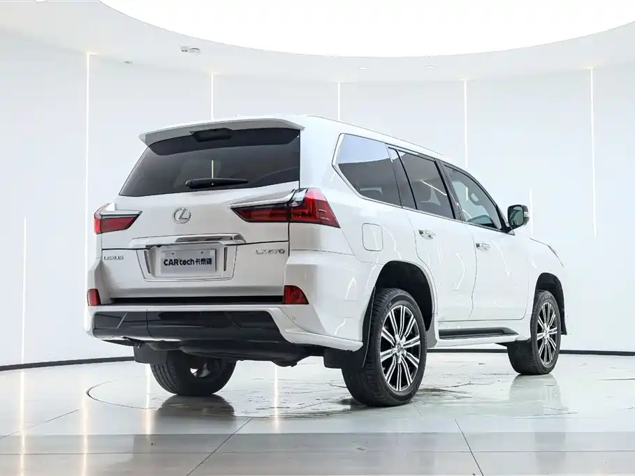 Lexus LX 2017 570 Peak Special Limited Edition фото 5