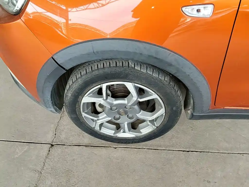 Geely Yuanjing X1 2018 2017 1.3L Auto Player Edition