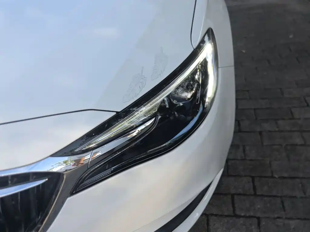 Фото 24 - Buick Excelle