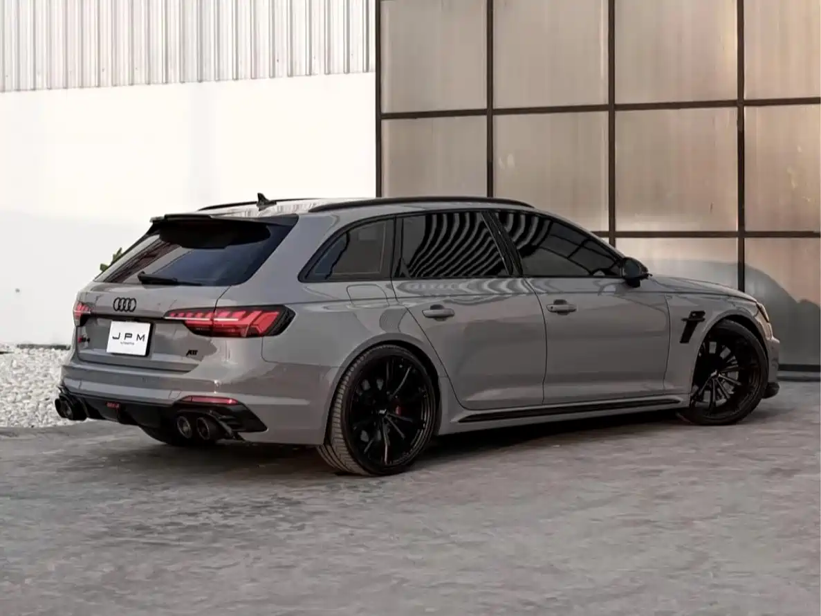Audi RS 4 2020 RS 4 2.9T Avant фото 4