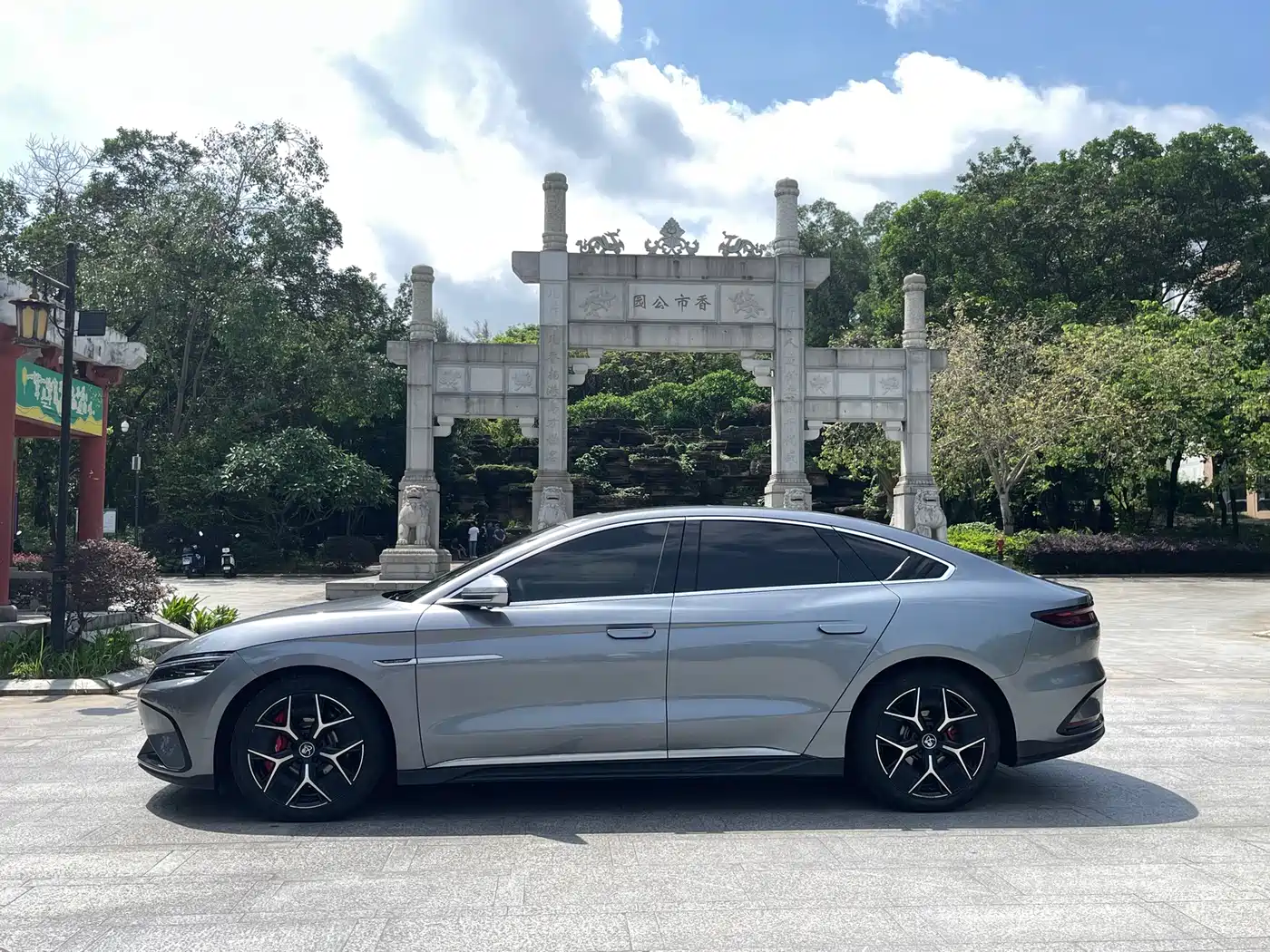 BYD Han 2023 EV Champion Edition 715KM FWD Flagship фото 3