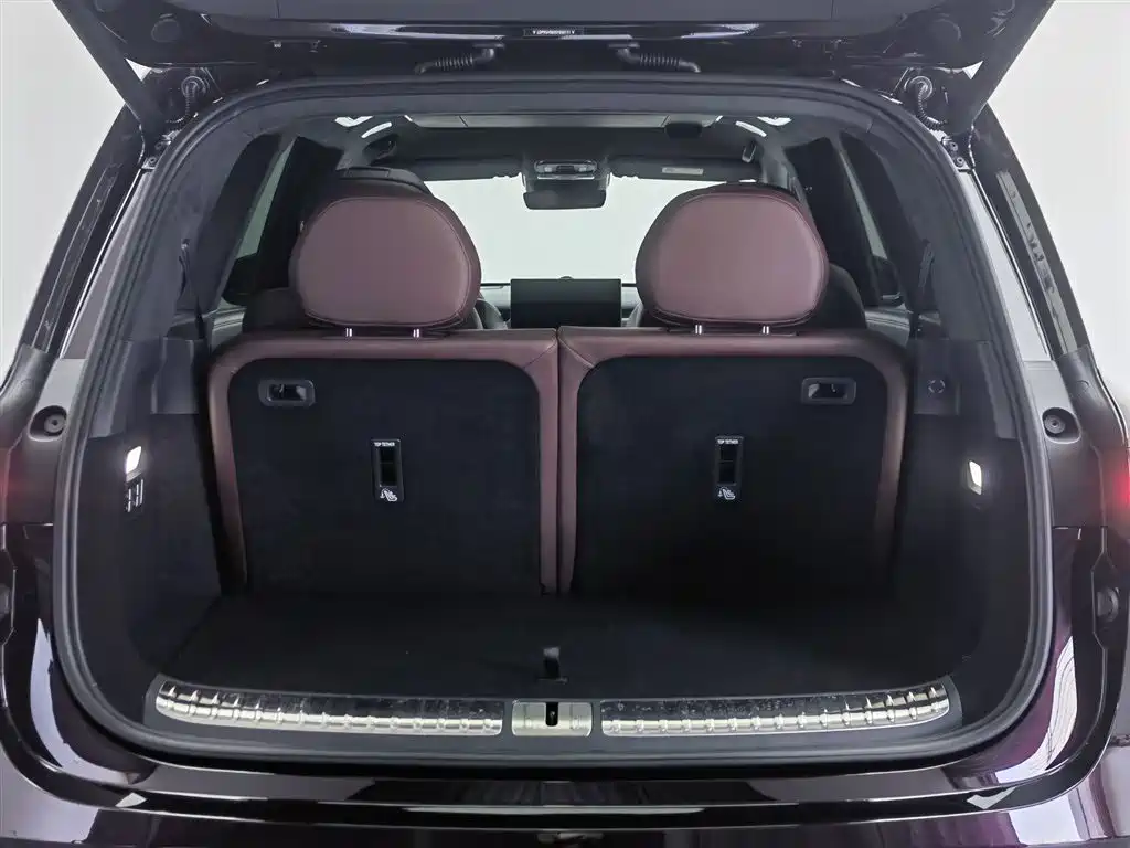 Voyah Auto VOYAH Taisan 2026 Model Base фото 16