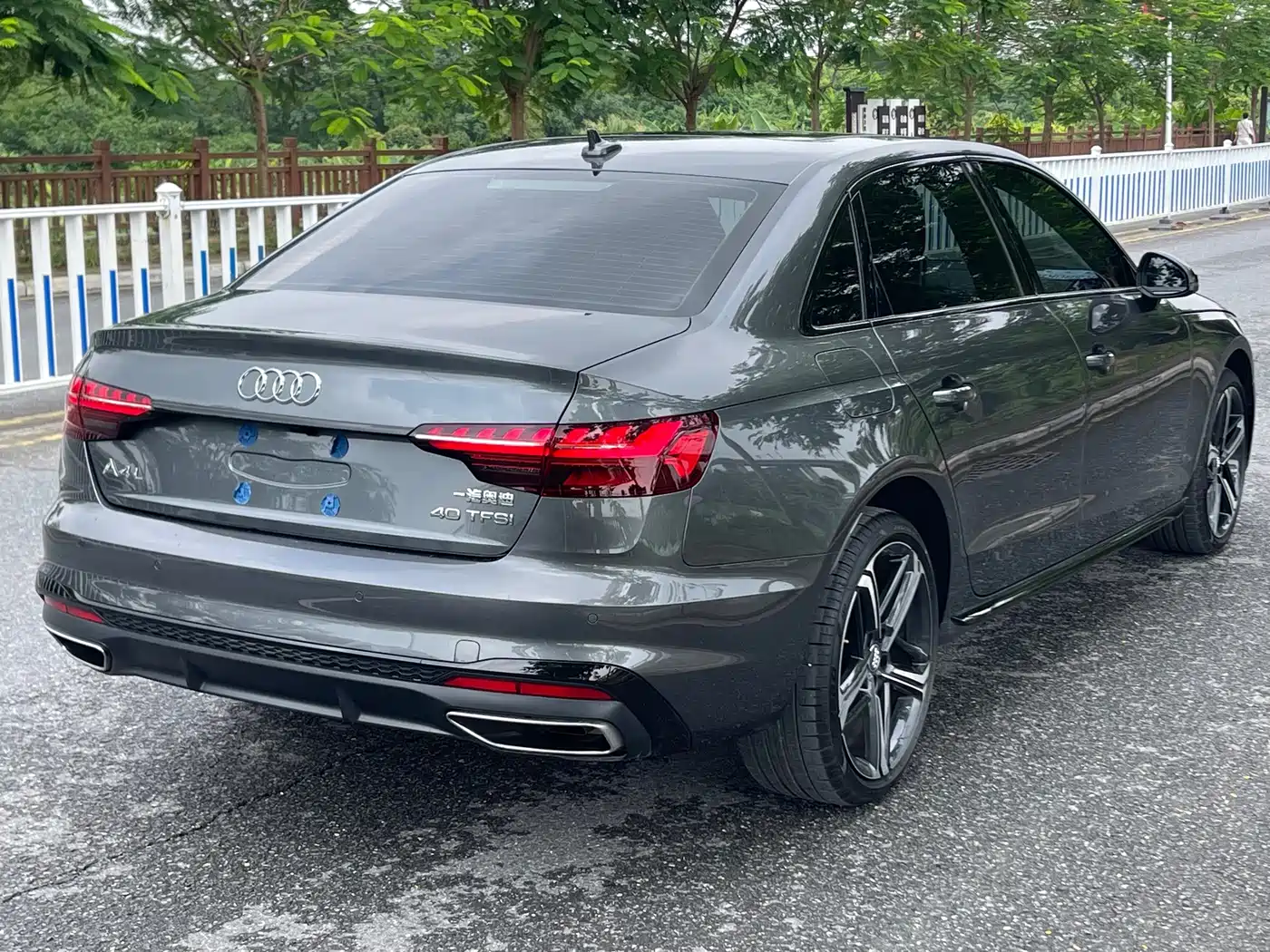Audi A4L 2025 2025 2 Million Celebration Edition 40 TFSI Luxury Dynamic