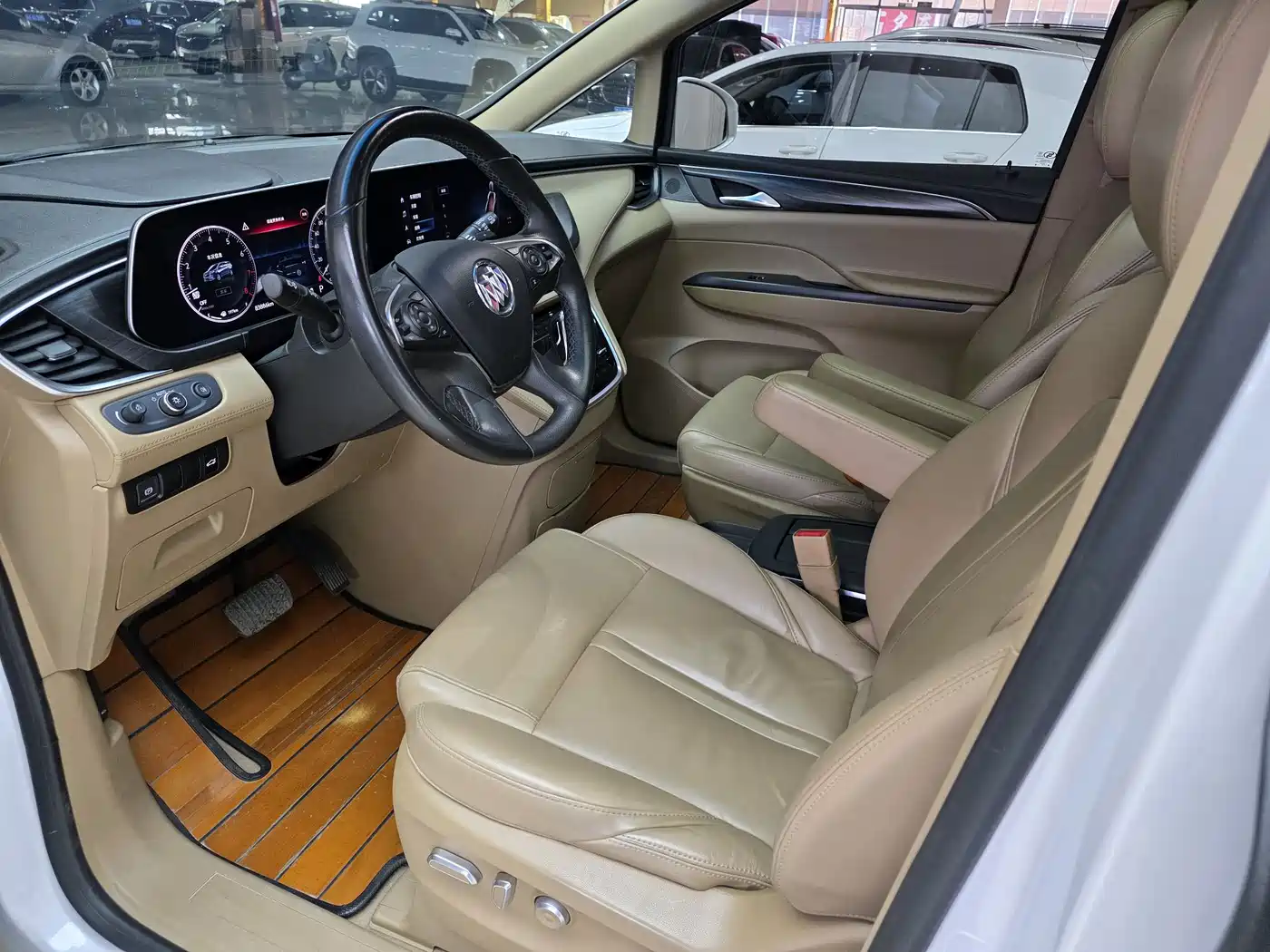 Buick GL8 2021 ES Landlord 653T Premium фото 6