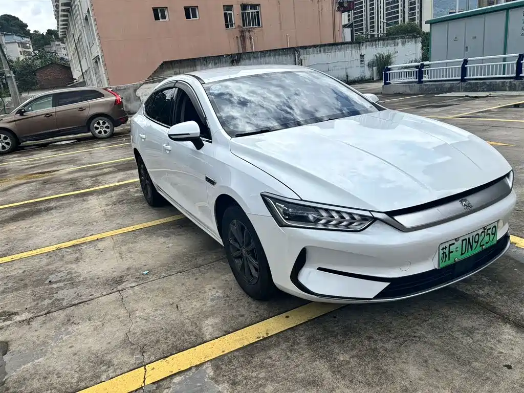 BYD Qin PLUS 2021 EV 400KM Premium Edition фото 3