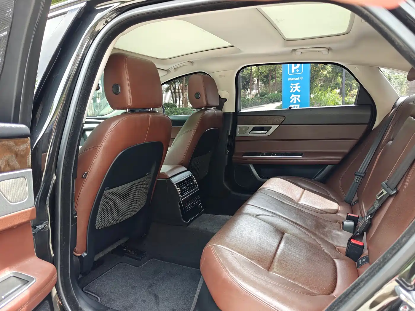 Jaguar XFL 2019 XFL 2.0T 250PS FWD Luxury Edition фото 8