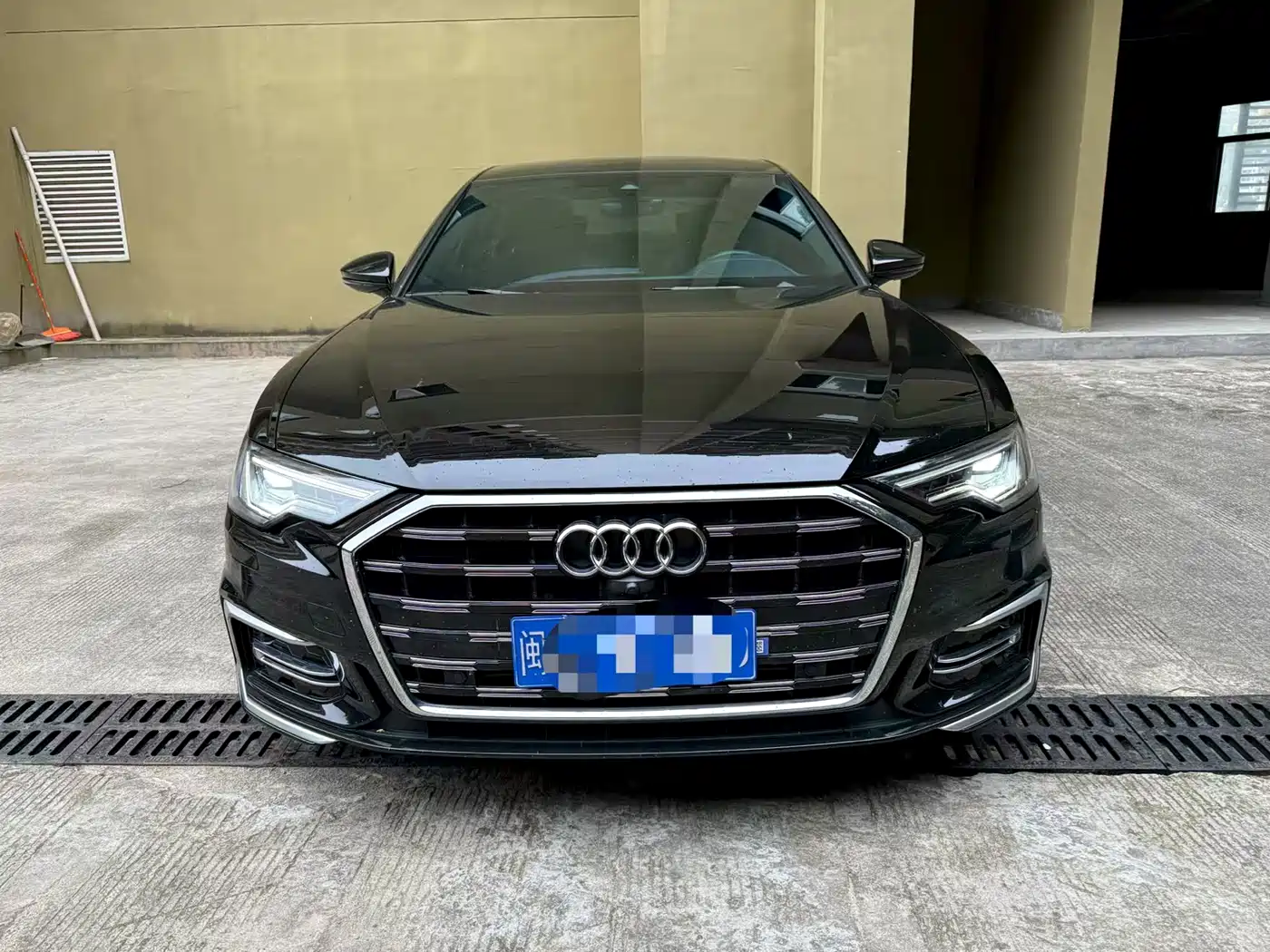 Audi A6L 2024 45 TFSI Premium Dynamic фото 2