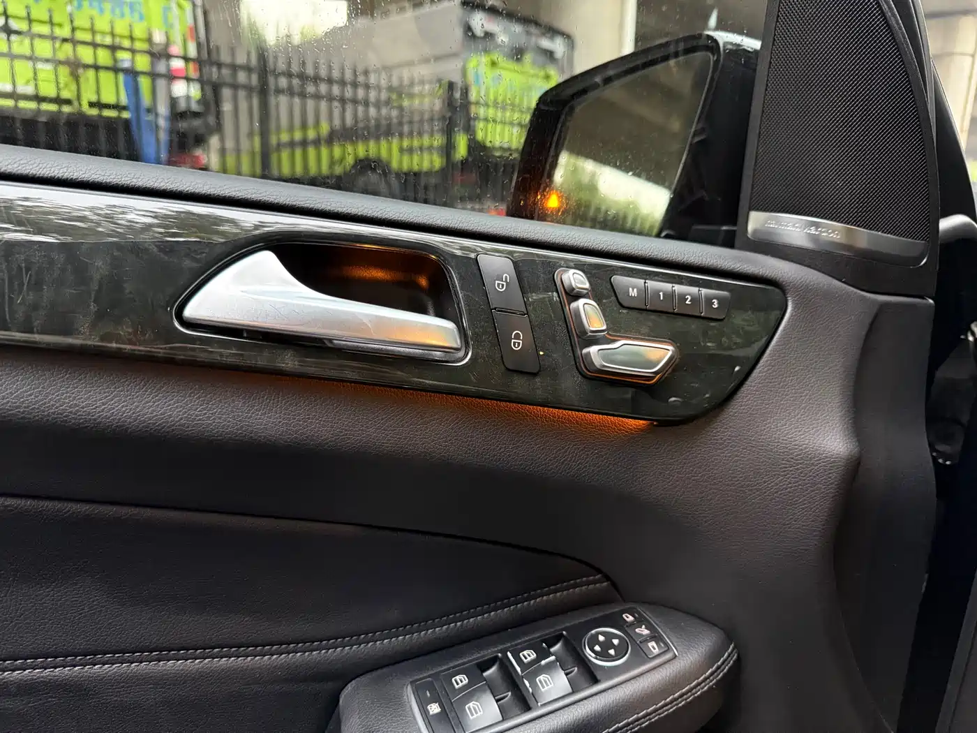 Mercedes-Benz GLE 2018 GLE 400 4MATIC Ultimate Edition фото 11