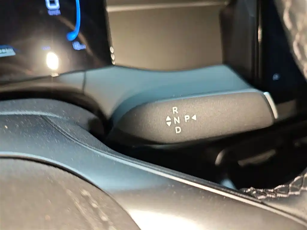 BYD Qin PLUS 2026 DM-i Smart Edition 128KM Progressive фото 14