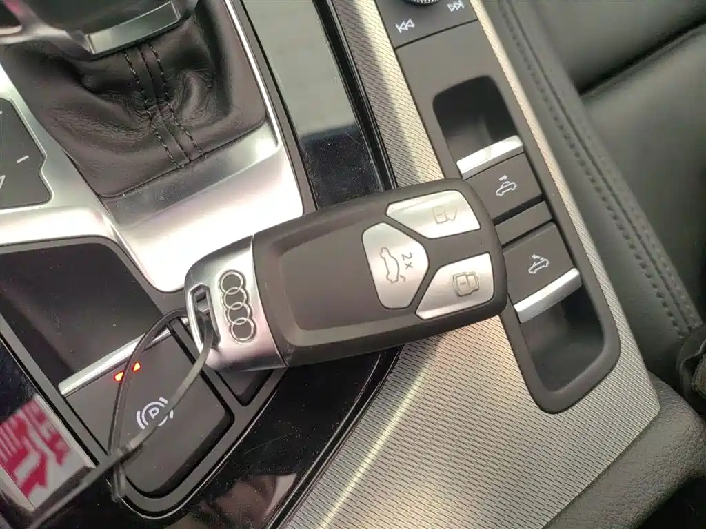 Audi A5 (Import) 2024 Cabriolet 40 TFSI Fashion Dynamic фото 9
