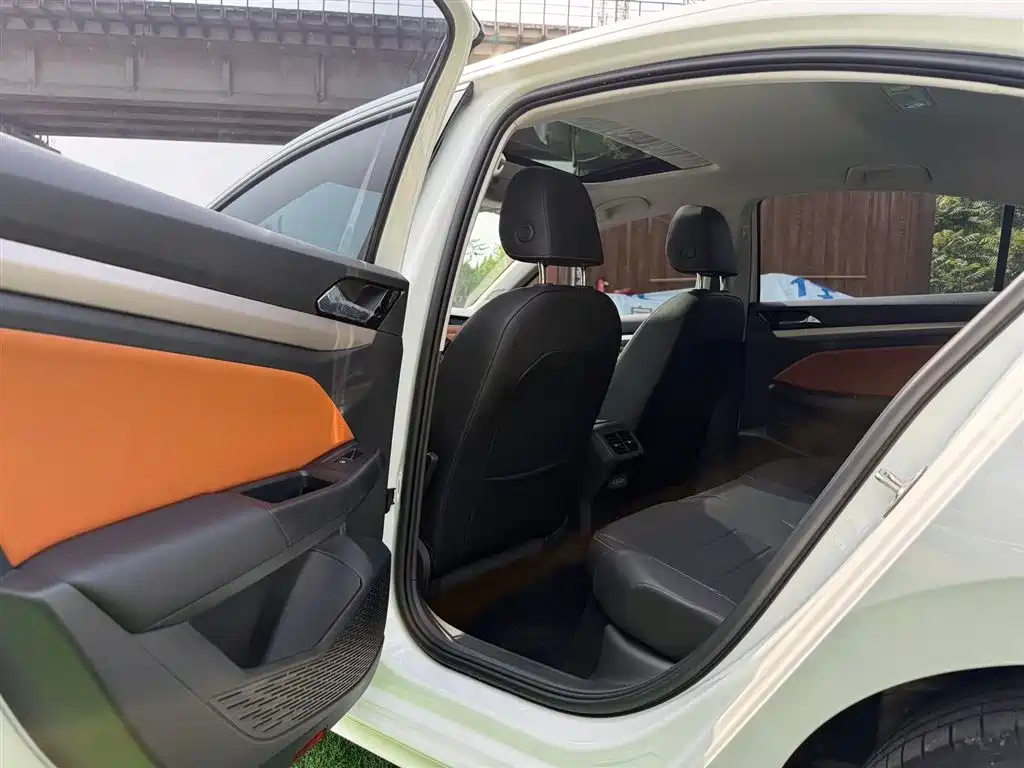 Volkswagen Bora 2023 200TSI DSG Yuexing PRO Edition фото 9