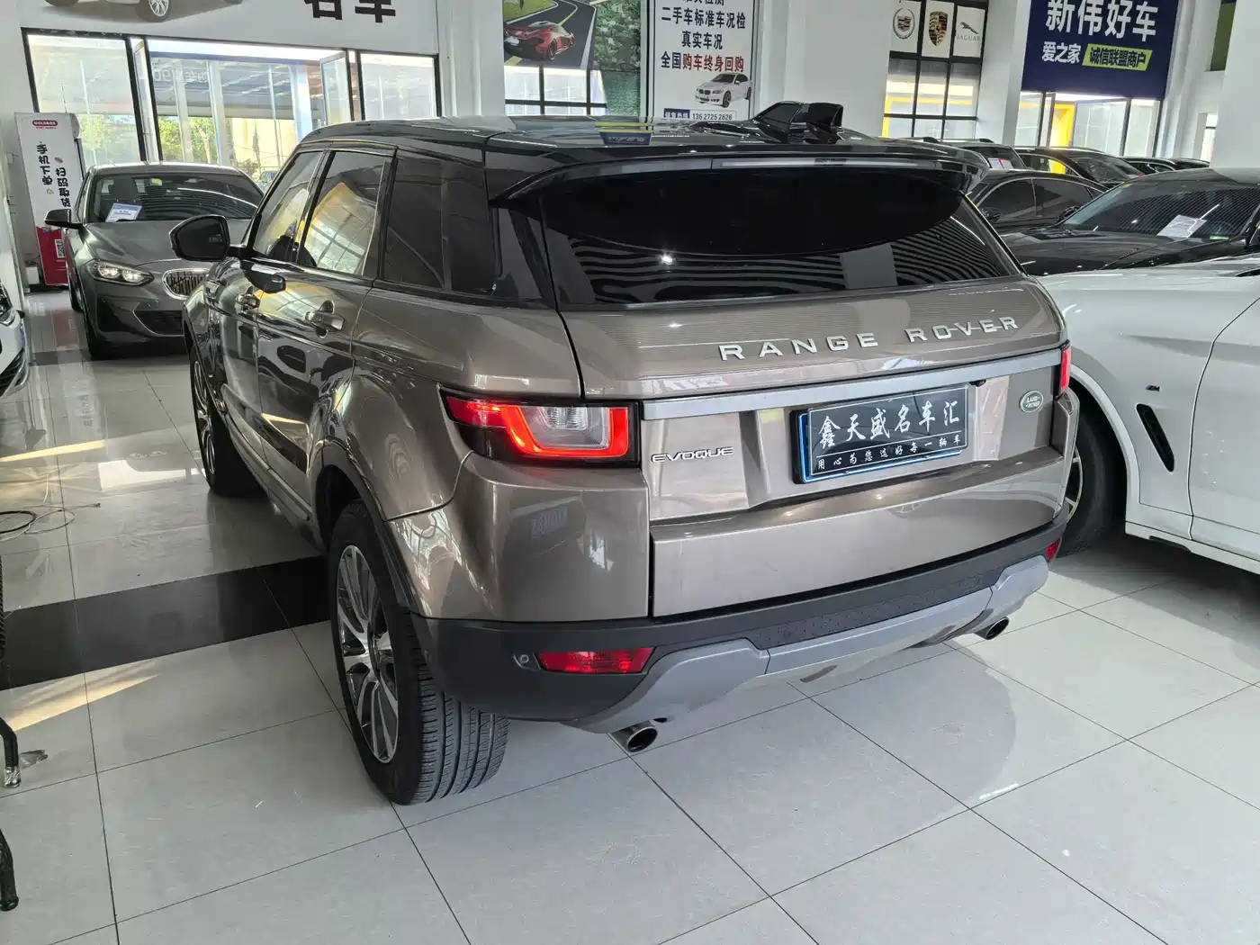 Land Rover Range Rover Evoque 2018 240PS SE Smart Edition фото 13