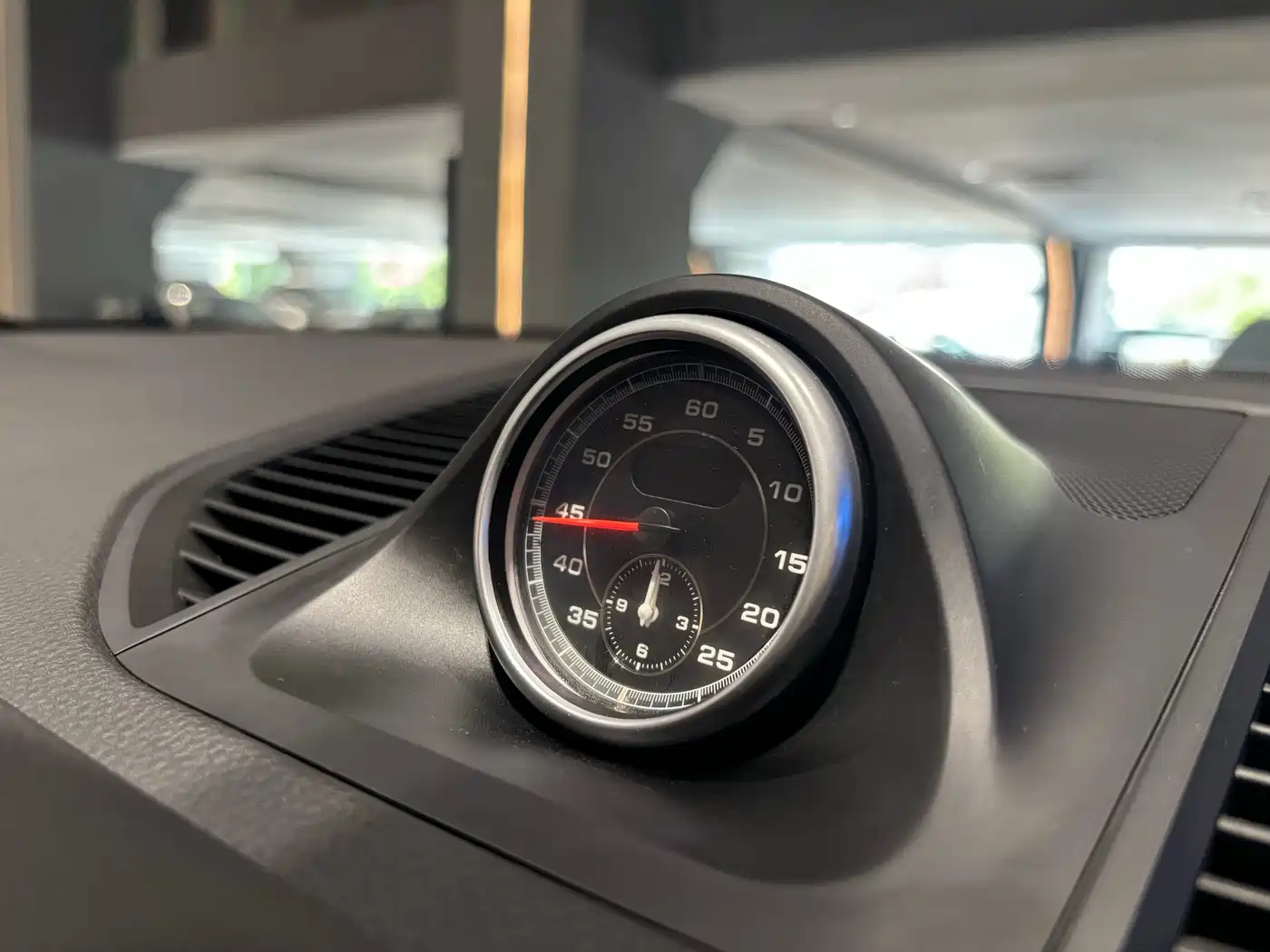 Porsche Macan 2018 Macan 2.0T фото 21