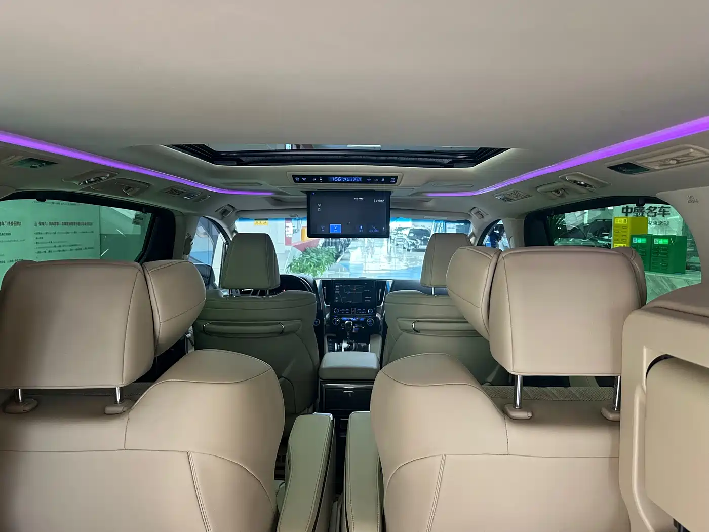Toyota Alphard 2021 Hybrid 2.5L Premium фото 25