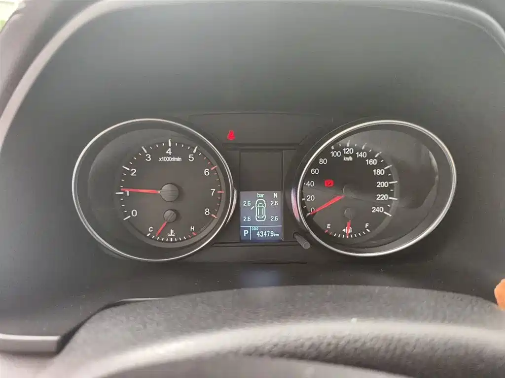 Haval M6 2021 PLUS 1.5T DCT Luxury Smart Connect фото 8
