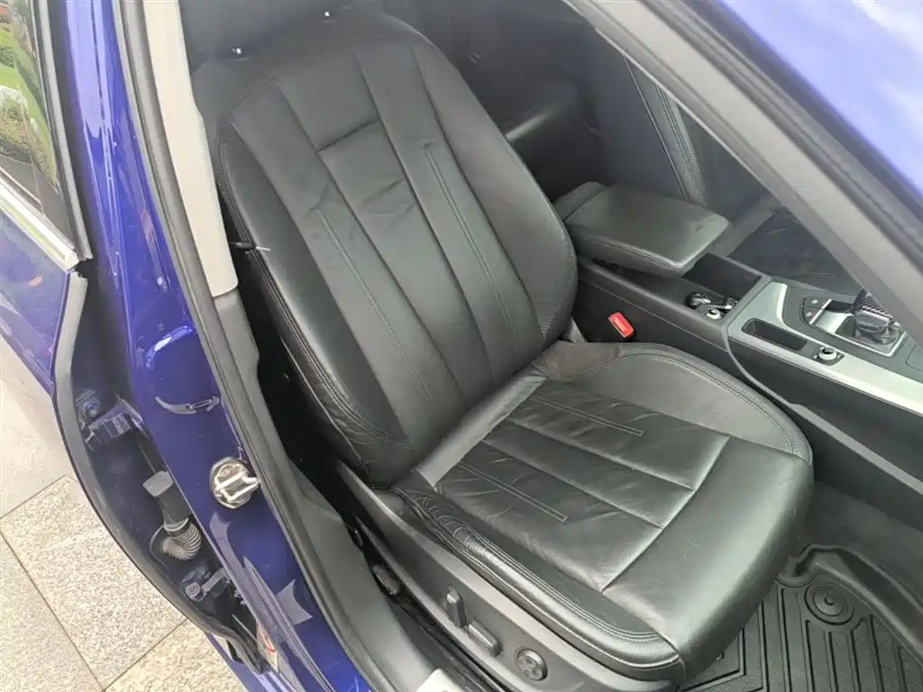 Audi A4L 2019 40 TFSI Fashion (China V) фото 25