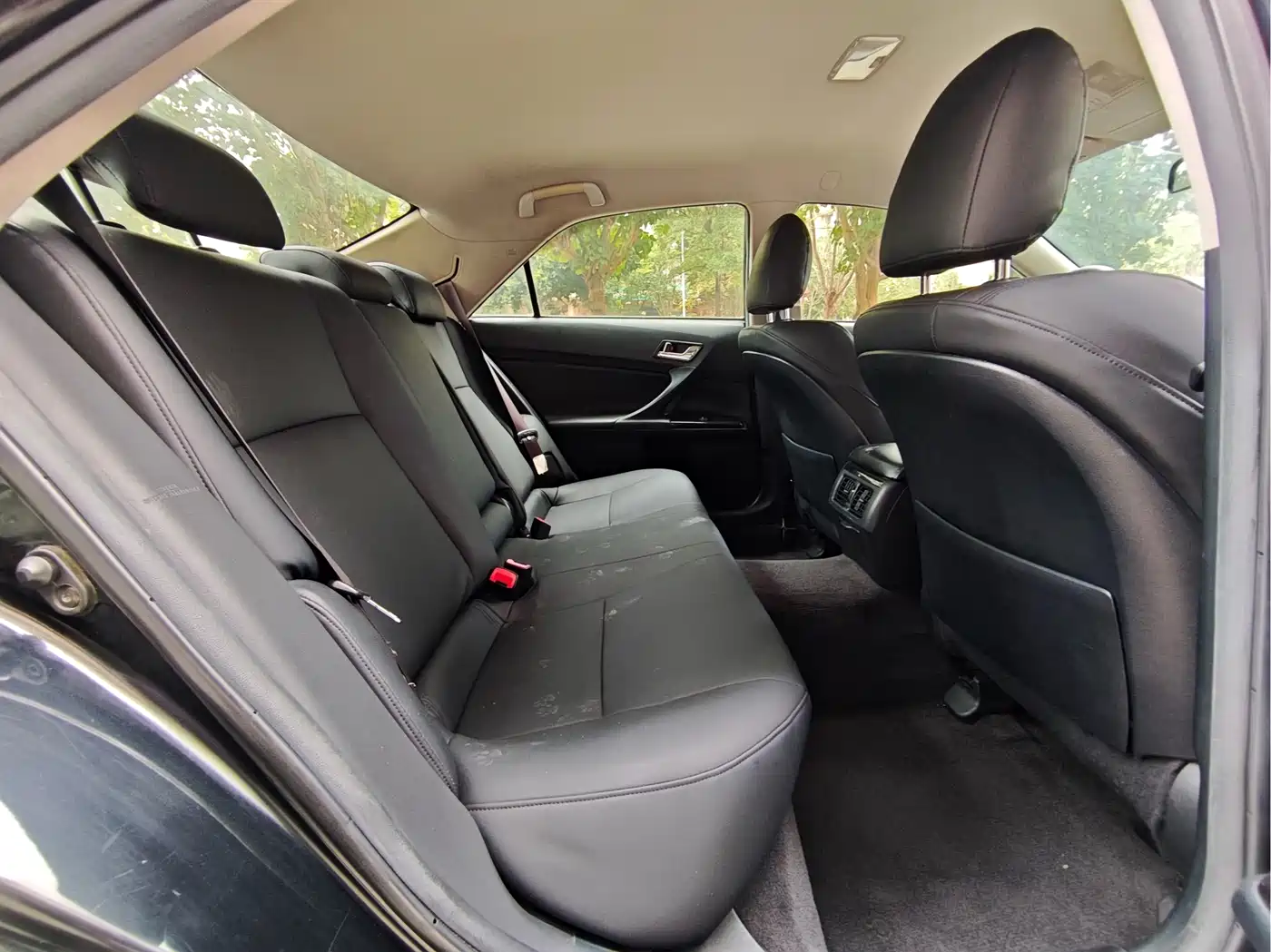 Toyota Reiz 2013 2.5S Elite Edition фото 7