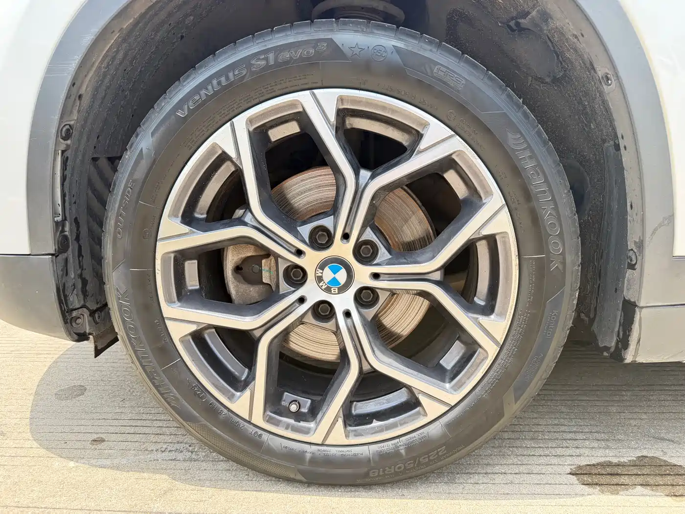BMW X1 2022 sDrive20Li Premium фото 10