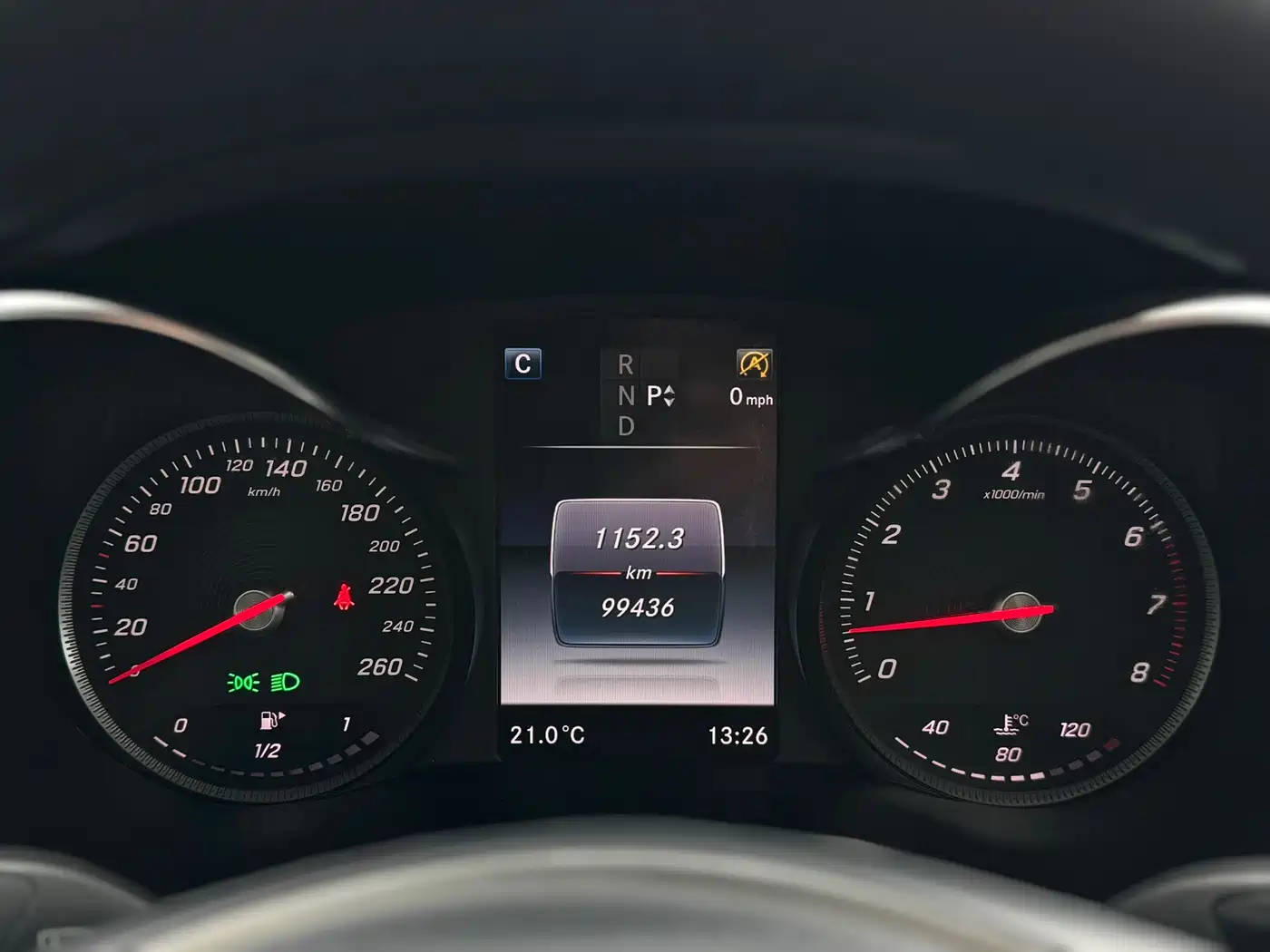 Mercedes-Benz GLC 2016 GLC 300 4MATIC Dynamic фото 17