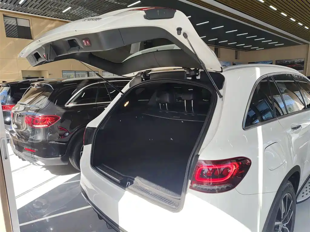 Mercedes-Benz GLC 2020 GLC 300 L 4MATIC Dynamic фото 9