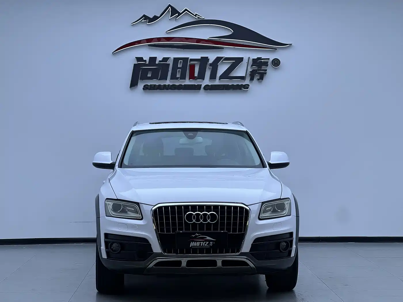 Audi Q5 2013 40 TFSI Luxury фото 2