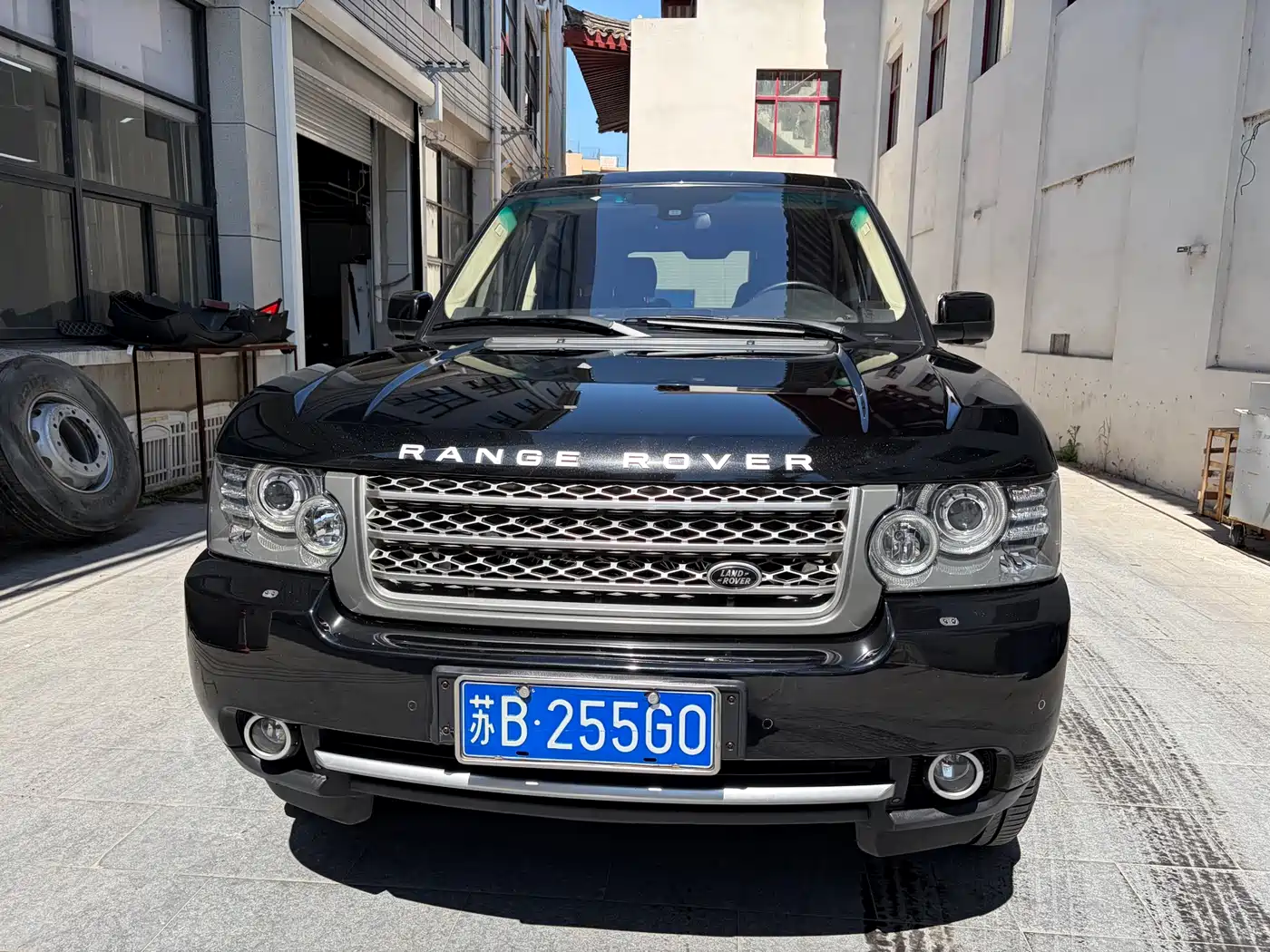 Land Rover Range Rover 2011 5.0 SC V8 Ultimate Edition фото 2