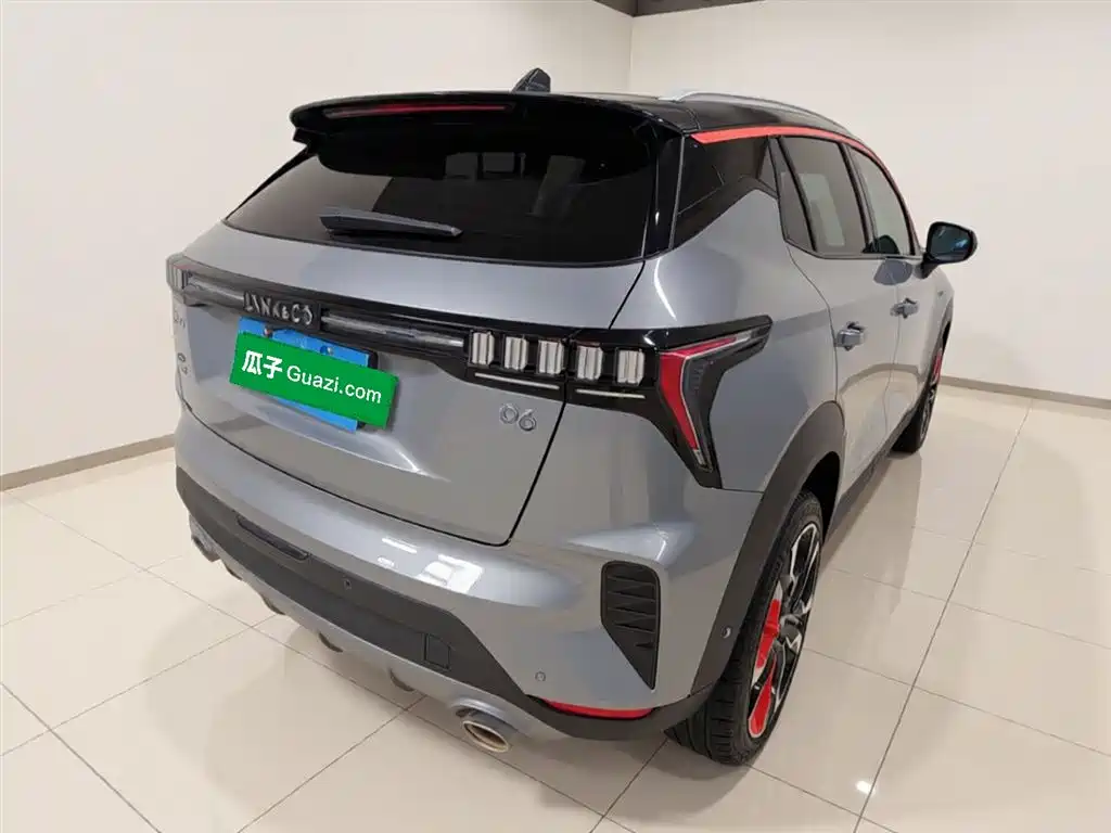 Lynk & Co 06 2020 1.5T Halo фото 7