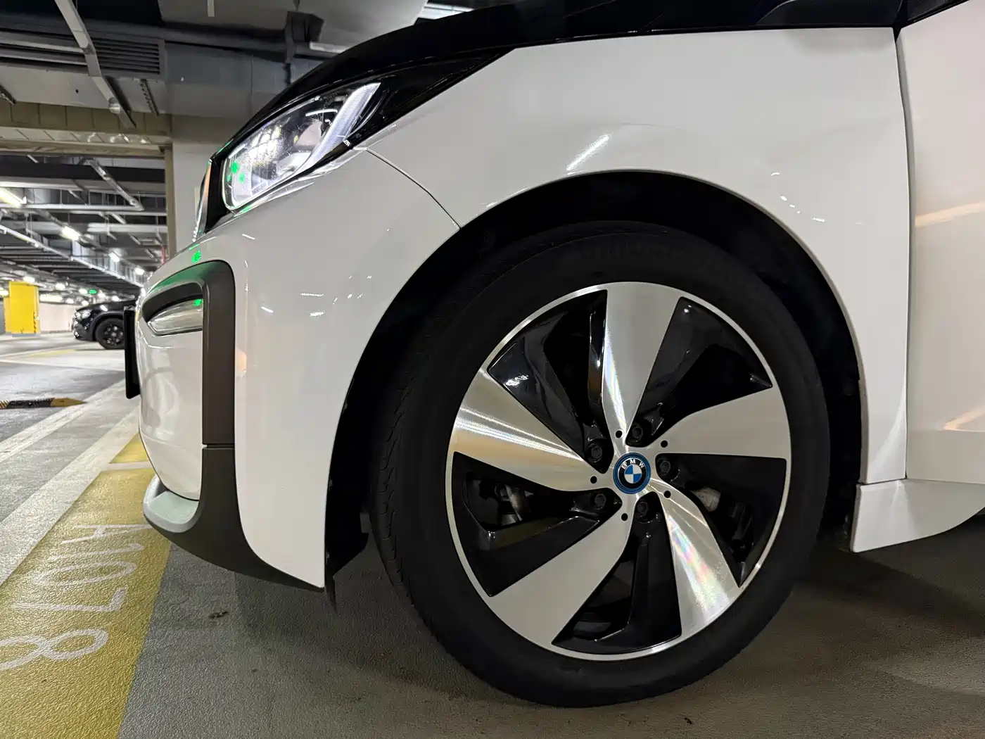 BMW I3