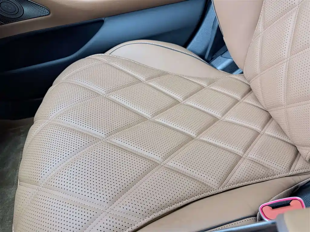 Mercedes-Benz Maybach S-Class 2025 Model S 480 4MATIC фото 54