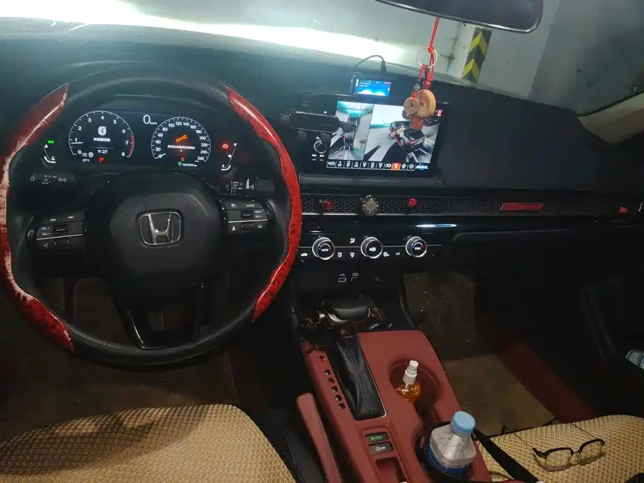 Honda Integra 2024 2023 240TURBO CVT Leading Edition