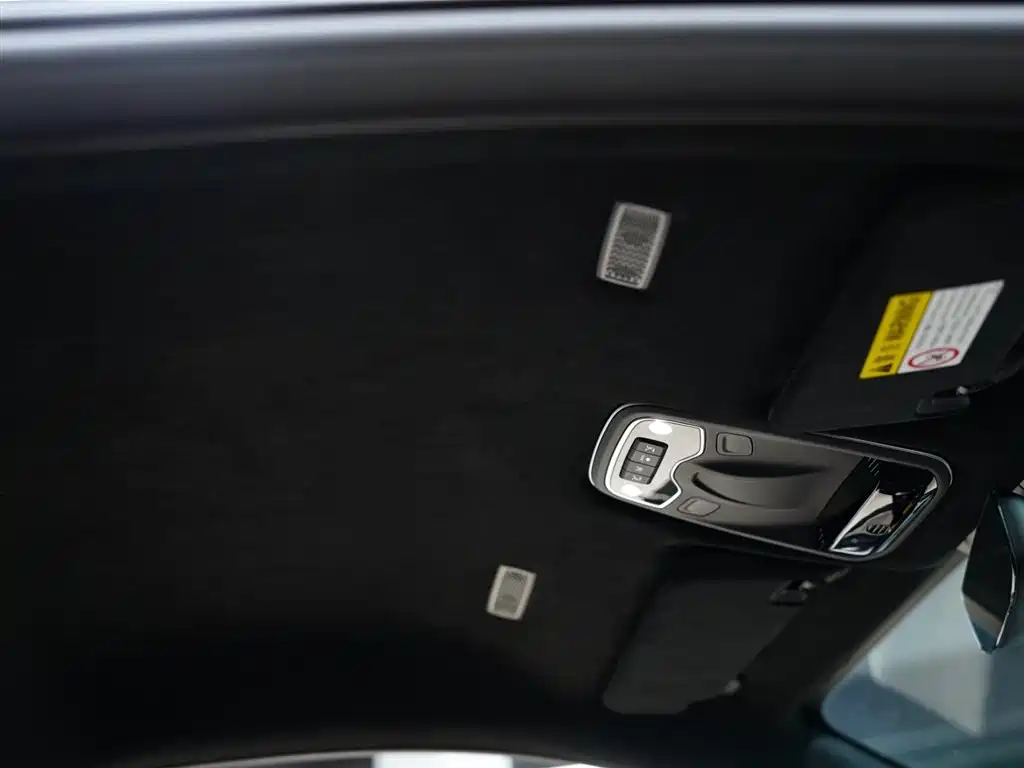 Lotus Cars EMIRA 2022 3.5T V6 Manual First Edition фото 44