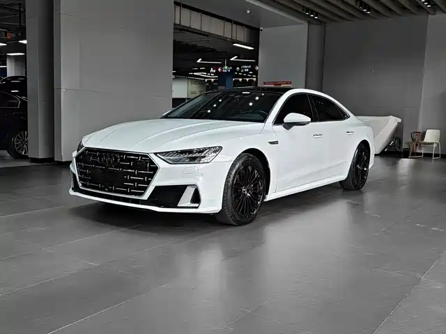  Audi Audi A7L 2022 45 TFSI S-line Youth Dream Edition