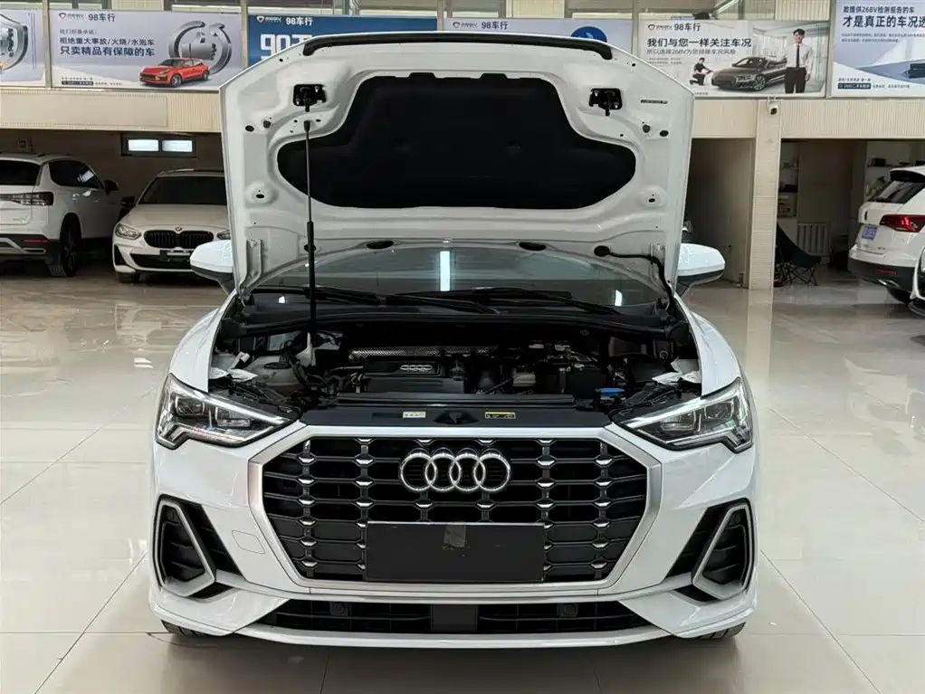 Audi Q3 2023 35 TFSI Fashion Dynamic (1.4T) фото 7