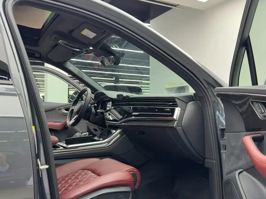 Audi SQ7 2024 2024 4.0 TFSI Dark Knight Edition