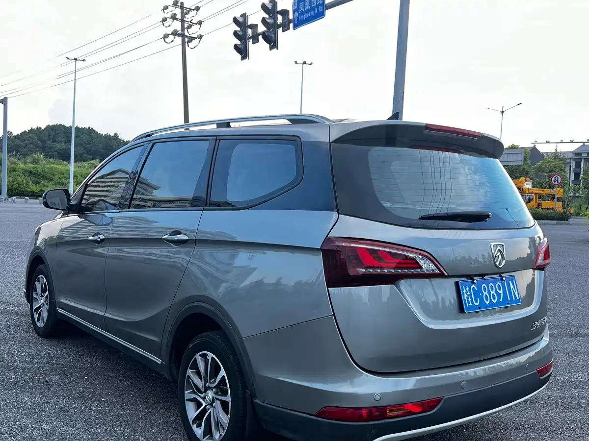 Фото 6 - Baojun 730