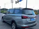 Фото 6 - Baojun 730