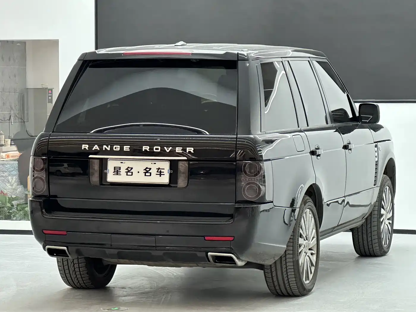 Land Rover Range Rover 2012 5.0 SC V8 Ultimate Genesis Edition фото 14