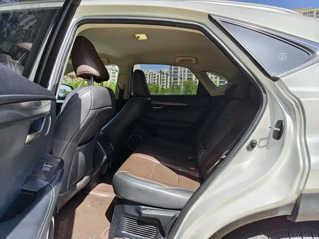 Lexus NX 2015 200 FWD Premium фото 9