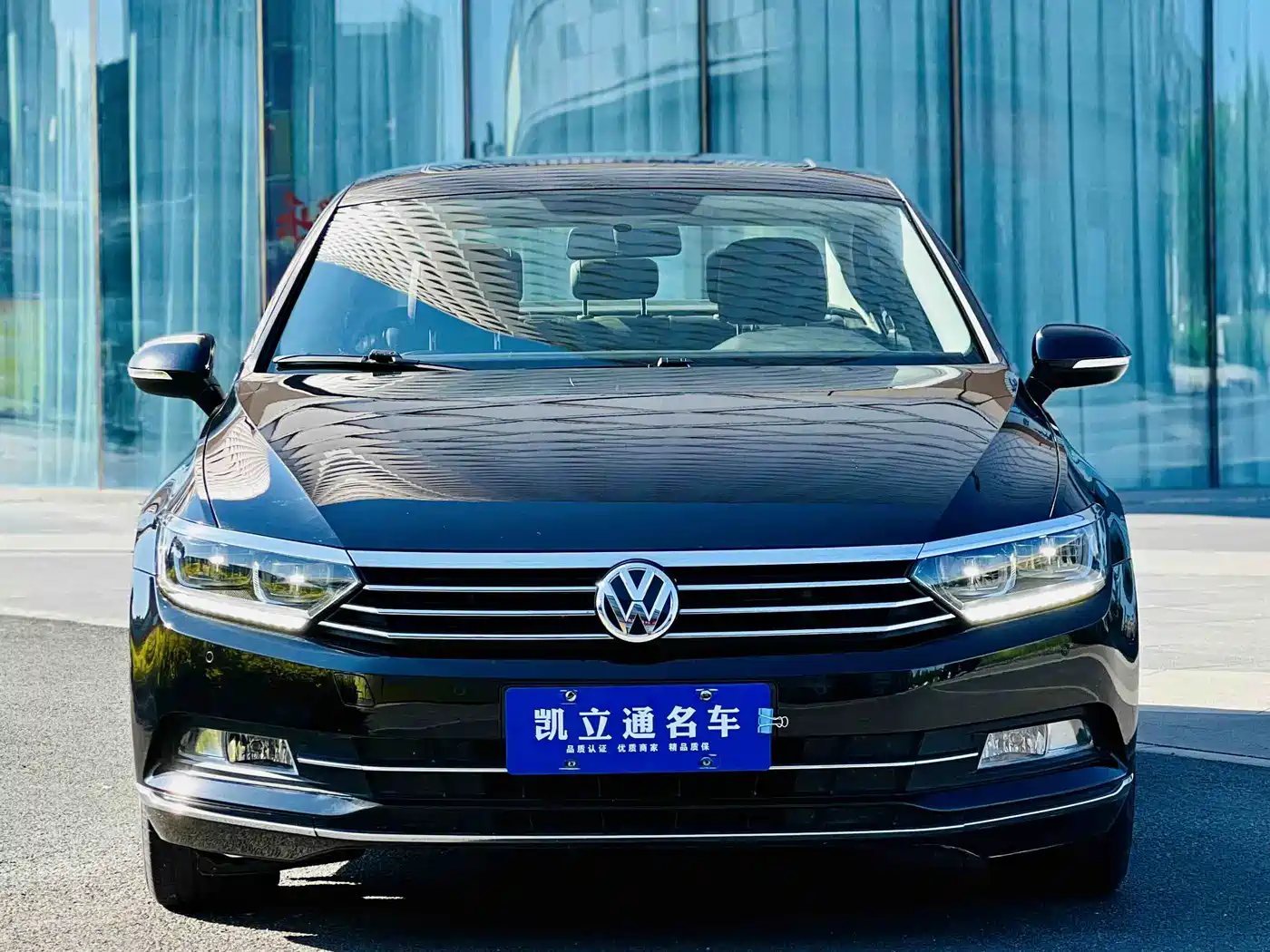 Volkswagen Magotan 2019 330TSI DSG Leading China VI фото 2