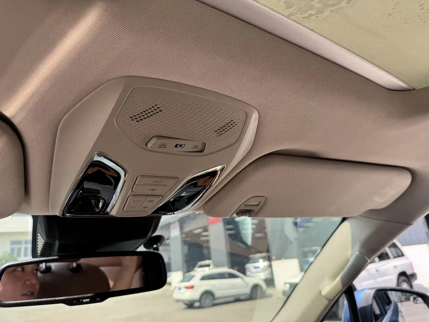 SAIC Maxus D90 2017 2.0T Automatic 4WD Sirius фото 13