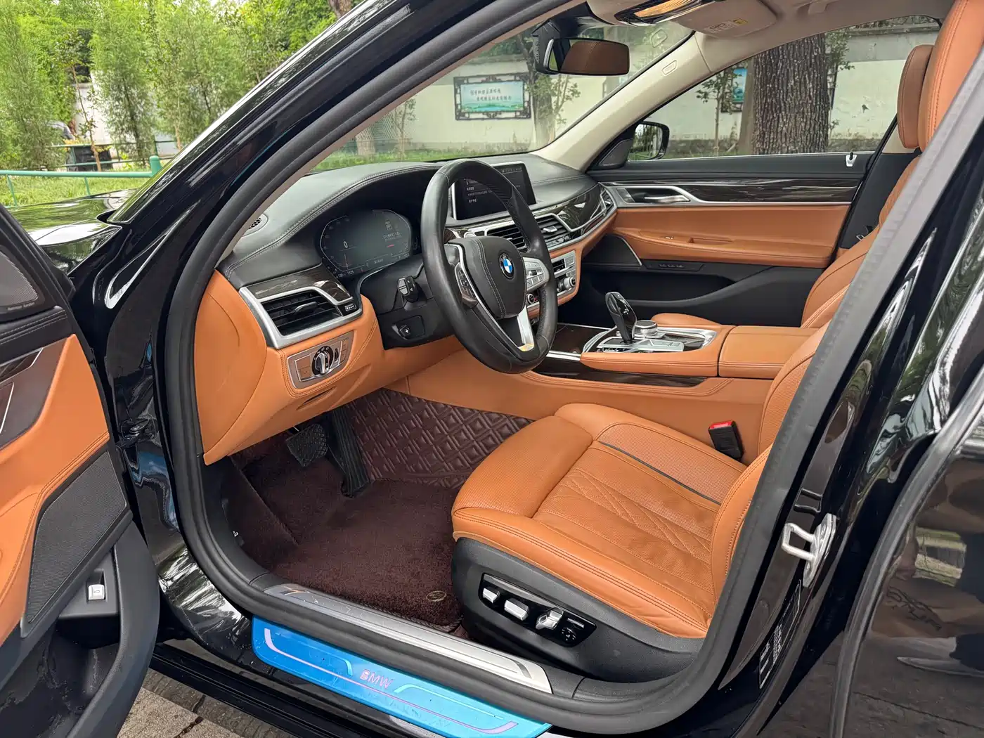 BMW 7 Series 2019 730Li Luxury Package фото 7