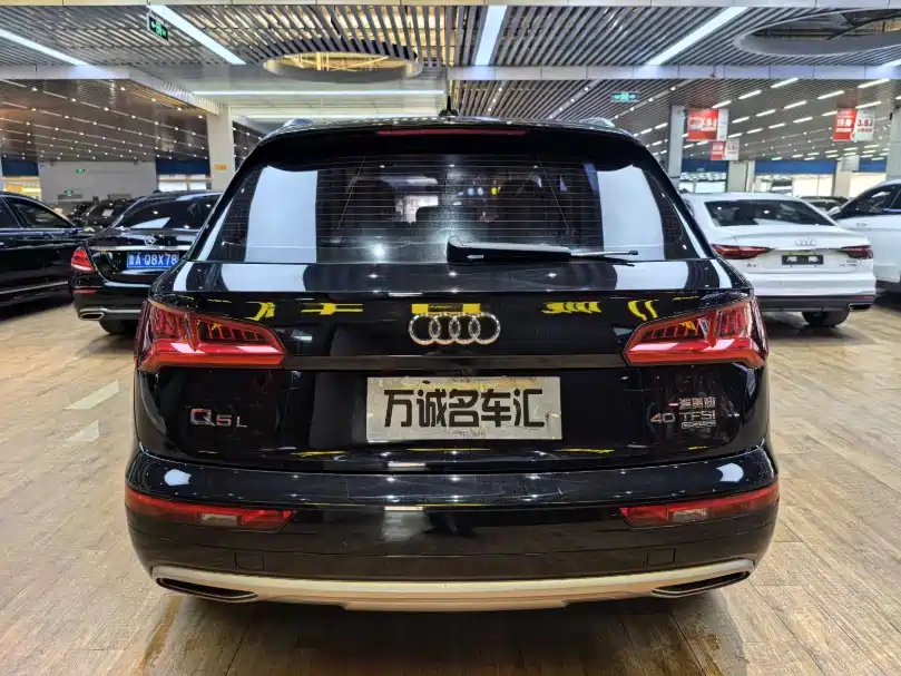 Audi Q5L 2018 40 TFSI Premium Progressive China VI фото 18