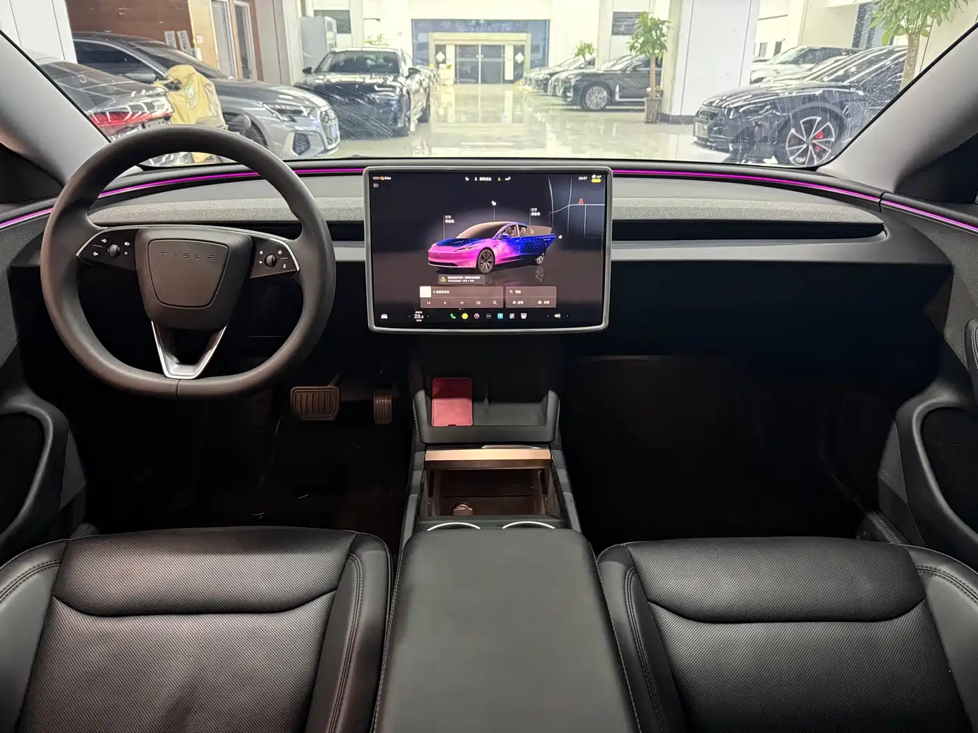 TESLA MODEL 3