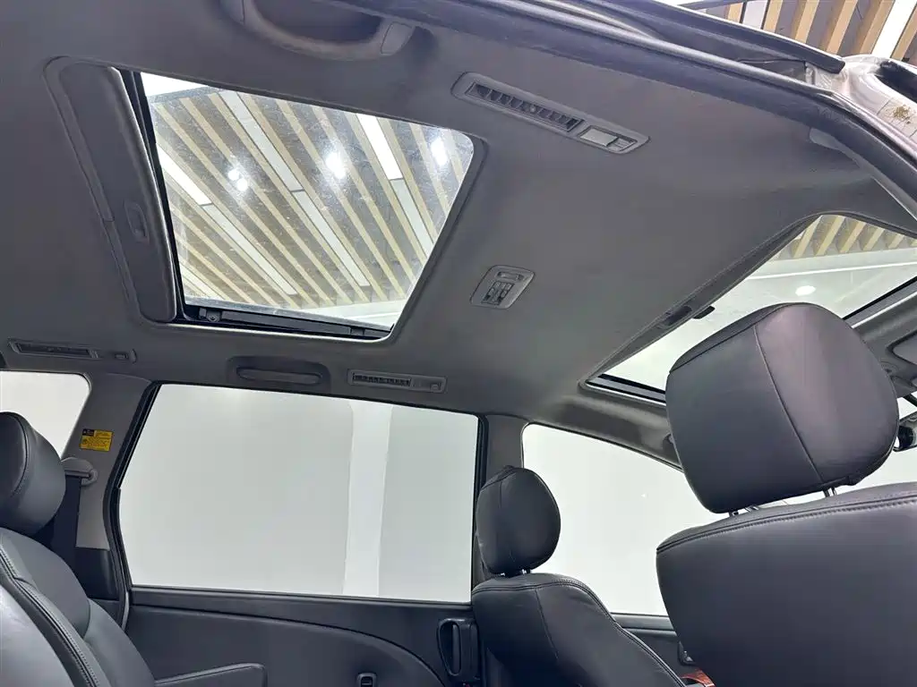 Toyota Previa 2006 2.4L 7-seater Standard фото 21