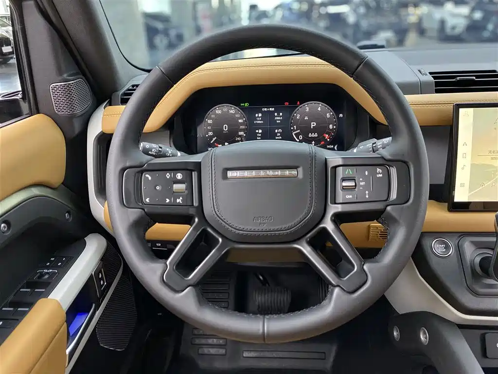 Land Rover Defender 2024 110 3.0T P400 Dark Special Edition фото 13