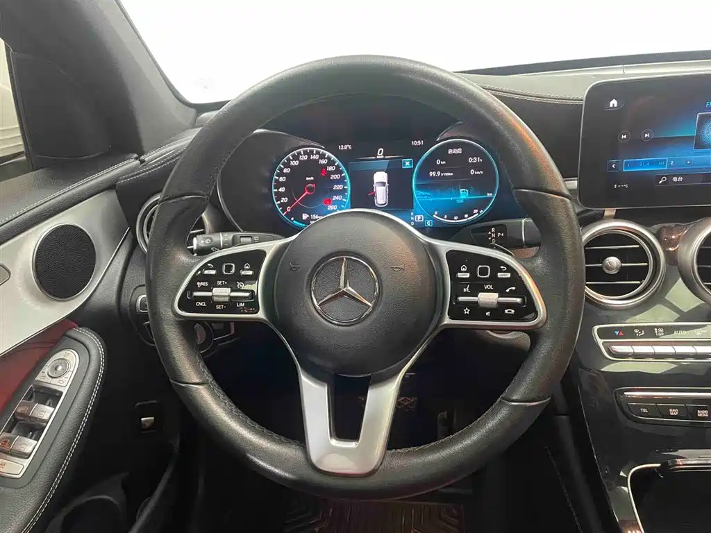 Mercedes-Benz GLC 2020 Facelift GLC 260 L 4MATIC Dynamic фото 17