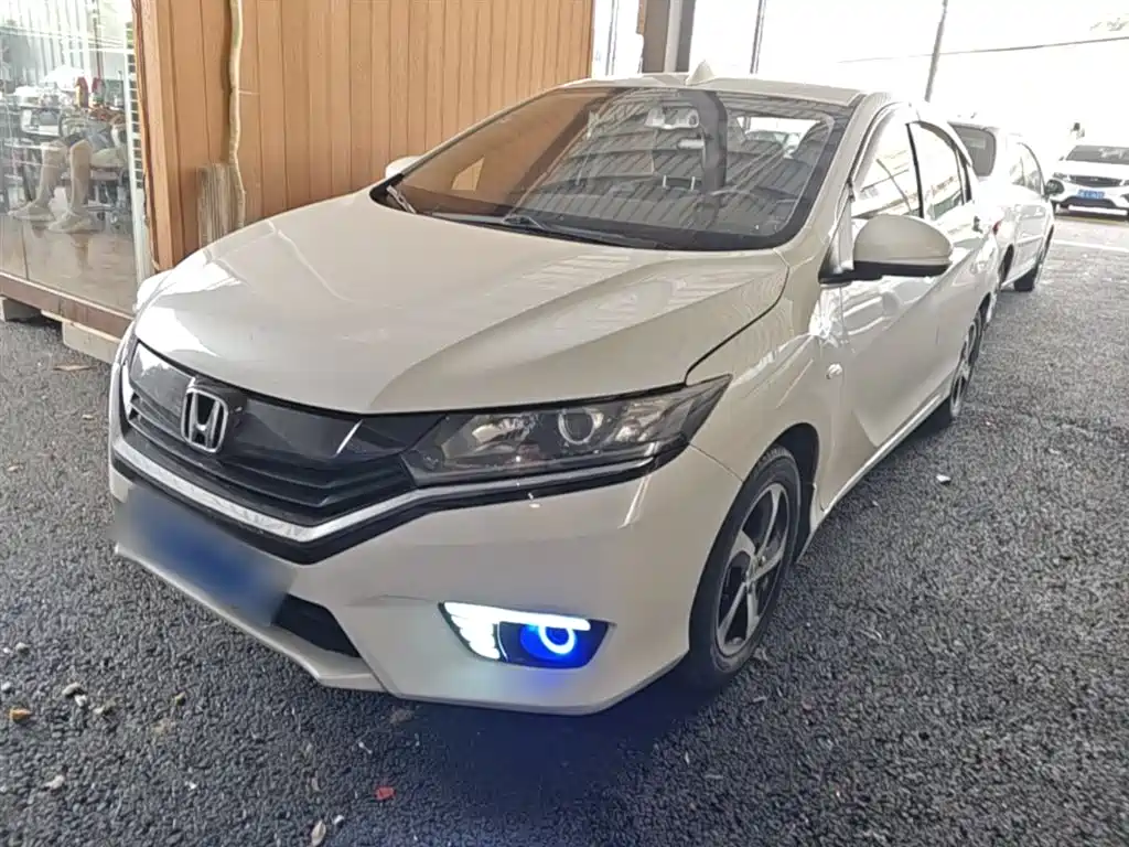 Honda Greiz 2018 2016 1.5L CVT Classic Edition