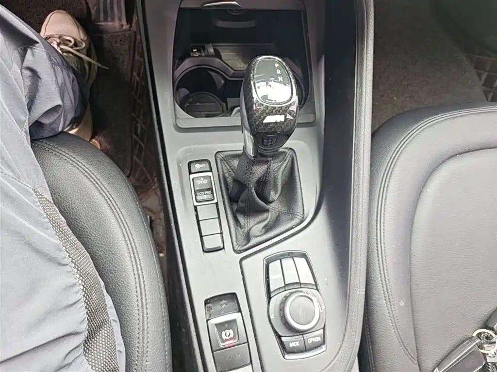BMW X1 2018 sDrive20Li Leading Model фото 14