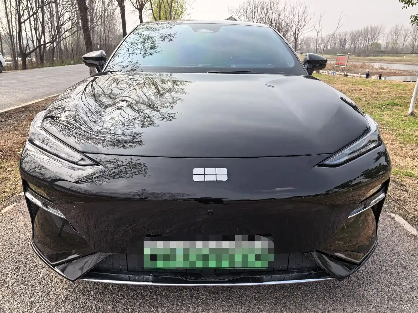 GEELY GALAXY GALAXY E8